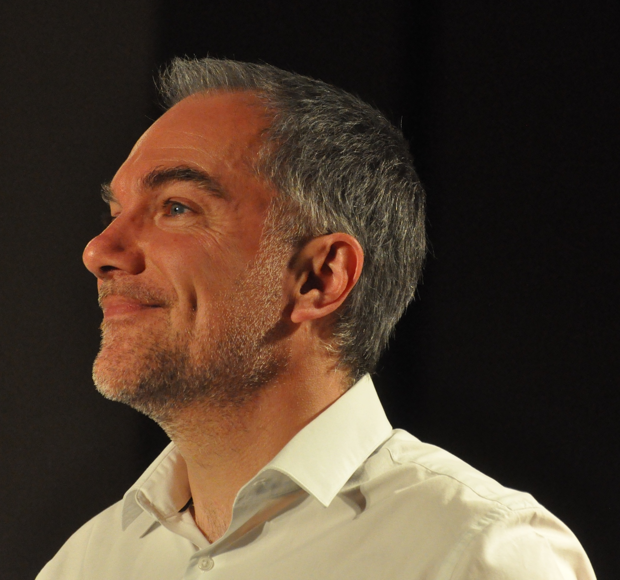 Yves portrait_profil